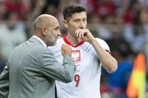 Lewandowski và HLV Michał Probierz