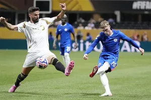 HLV Enzo Maresca hài lòng với màn trình diễn tạo ra nhiều tác động của Cole Palmer.