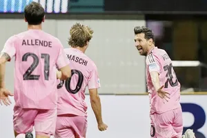 Lionel Messi mang về chiến thắng lịch sử 2-1 cho Inter Miami trước nhà vô địch châu Âu 2 lần FC Porto.