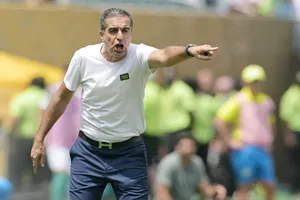 Botafogo sa thải HLV Renato Paiva chỉ 48 giờ sau khi họ bị loại khỏi FIFA Club World Cup.