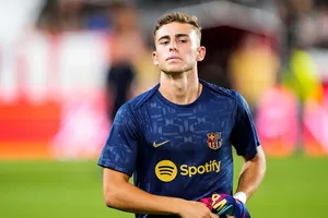 HLV Hansi Flick coi cầu thủ tấn công Fermin Lopez là “không thể đụng tới” tại Barcelona.