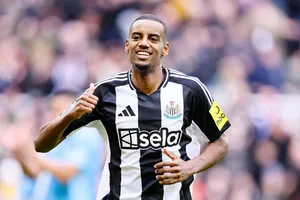 Người đại diện tin rằng tương lai của Alexander Isak sắp được quyết định.