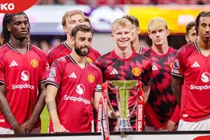 Man.United bất bại 3 trận và vô địch giải đấu giao hữu “mùa hè Ngoại hạng Anh”.