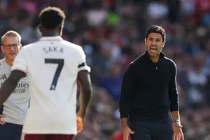 HLV Mikel Arteta tỏ ra không hài lòng dù Arsenal thắng 1-0 ngay trên sân Man.United.