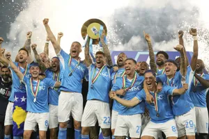 Napoli sẽ bảo vệ danh hiệu tại giải vô địch quốc gia được xem là khó lường nhất châu Âu.