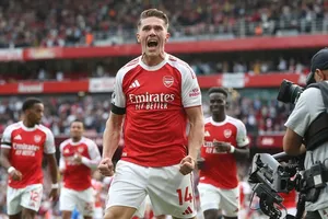 Viktor Gyokeres ghi cú đúp giúp Arsenal thắng hủy diệt 5-0 tân binh Leeds United.