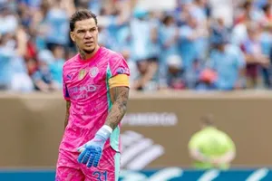 Thủ môn Ederson rời Man.City sau 8 năm gắn bó để gia nhập Fenerbahce.