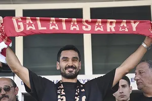 Ilkay Gundogan đã hoàn tất việc chuyển nhượng từ Man.City sang Galatasaray.