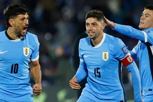 Uruguay vượt qua nhiều biến động để sớm hoàn thành nhiệm vụ.