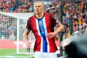 Erling Haaland phải khâu 3 mũi ở môi nhưng vẫn sẵn sàng cho trận đấu vòng loại World Cup gặp Moldova vào thứ Ba. 