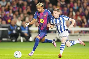 HLV Sergio Francisco của Sociedad ca ngợi Lamine Yamal là cầu thủ xuất sắc nhất thế giới.