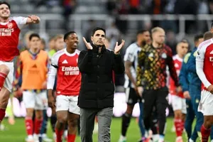 HLV Mikel Arteta ấn tượng với chiến thắng ngược dòng 2-1 kịch tính của Arsenal tại Newcastle.