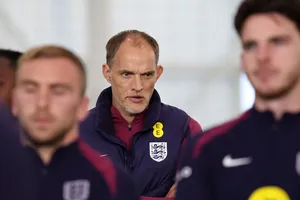HLV Thomas Tuchel khẳng định chẳng ích gì khi đội tuyển Anh mang gánh nặng ứng viên vô địch.