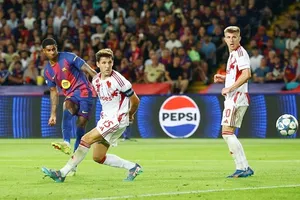 Marcus Rashford ghi bàn thứ 4 cho Barcelona