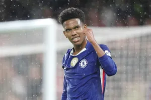 Estevao trở thành cầu thủ trẻ nhất trong lịch sử câu lạc bộ ghi bàn tại Champions League.