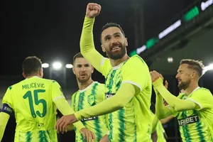 AEK Larnaca gây sốc đánh bại Crystal Palace ngay tại Selhurst Park với tỷ số 1-0.