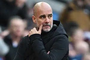 HLV Pep Guardiola chỉ trích các chuyên gia và cựu cầu thủ đã vội vàng phán xét Man.City.