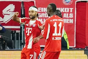 Bayern Munich kéo dài chuỗi trận thắng kỷ lục của mình trong mùa giải lên con số 15. 