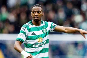 Tiền đạo Michel-Ange Balikwisha sẵn sàng thi đấu cho đội tuyển Cộng hòa Congo.