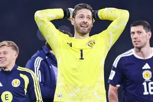 Craig Gordon sẽ ở tuổi 43 khi ra mắt World Cup cùng đội tuyển Scotland. Ảnh: ESPN