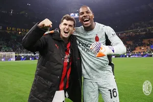 Christian Pulisic ghi bàn còn Mike Maignan cản phá phạt đền giúp AC Milan đánh bại Inter Milan 1-0.