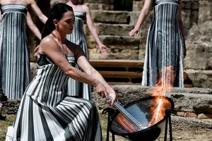 Ngọn đuốc Thế vận hội Mùa đông Milano Cortina sẽ được thắp sáng vào thứ Tư.