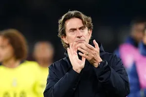 HLV Thomas Frank vẫn lạc quan bất chấp Tottenham thua 3-5 tại PSG.