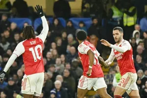Mikel Merino lại tỏa sáng khi Arsenal giành chiến thắng 2-0 trước Brentford hôm thứ Tư.