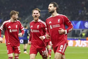 Dominik Szoboszlai ghi bàn từ chấm phạt đền phút 88 giúp Liverpool đánh bại Inter Milan 1-0.