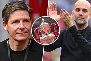 HLV Oliver Glasner (Crystal Palace) và Pep Guardiola (Manchester City)