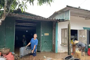 Podcast bản tin tối 25-5: Căng mình khắc phục hậu quả sau mưa lũ ở Hà Tĩnh | Khẩn trương đánh giá hiện trạng Ngai vua Triều Nguyễn 