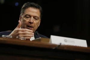 Ông James Comey tại phiên điều trần ngày 8-6. Ảnh: REUTERS 