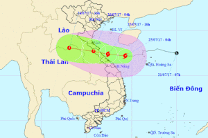 Dự báo đường đi của bão số 4. Nguồn: Trung tâm Dự báo khí tượng thủy văn Trung ương