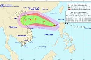 Hình ảnh đường đi của cơn bão số 11