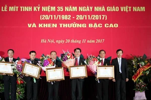 Hoạt động tôn vinh nhà giáo của Trường Đại học Sư phạm Hà Nội