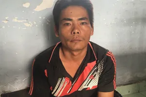 Đối tượng Mai Thanh Dương tại cơ quan điều tra. Ảnh: CHÍ THẠCH
