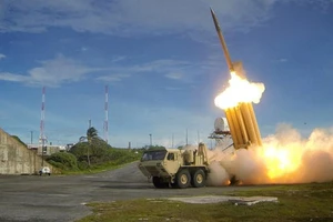 Hệ thống phòng thủ tên lửa tầm cao giai đoạn cuối (THAAD). Ảnh: REUTERS 