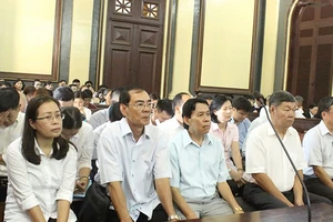 Các bị cáo tại phiên tòa