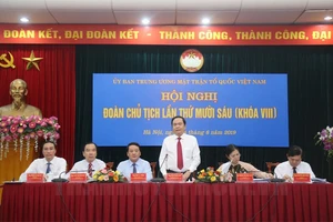 Hội nghị Đoàn Chủ tịch lần thứ 16 (khóa VIII) 