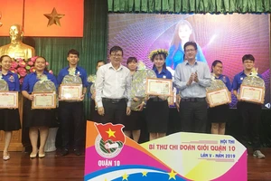 Quận 10 thi Bí thư Chi Đoàn giỏi