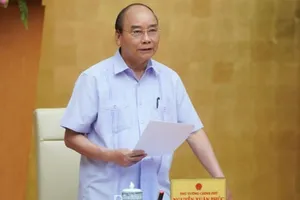 Thủ tướng Nguyễn Xuân Phúc phát biểu kết luận cuộc họp. Ảnh: VGP