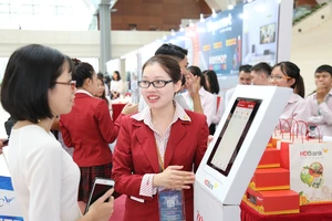 HDBank cấp tín dụng online 24/7 cho doanh nghiệp