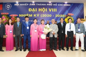 11 thành viên Ban Chấp hành nhiệm kỳ (2020-2025) ra mắt Đại hội. Nguồn: HOPA.VN