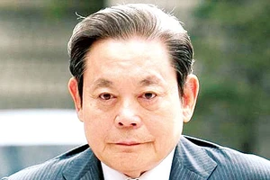 Ông Lee Kun-hee