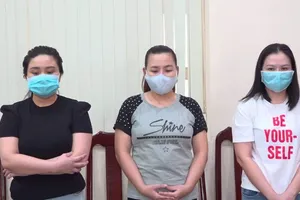 Lập phòng công chứng giả để lừa đảo