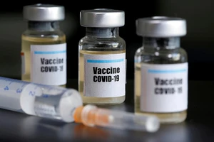 Vaccine - từ khóa của năm 2021