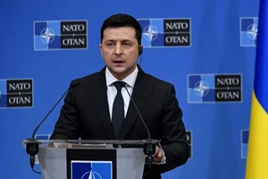 Tổng thống Ukraine Volodymyr Zelensky phát biểu trong một cuộc họp báo ở Brussels, Bỉ. Nguồn: TTXVN