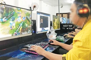 Mùa hè lo trẻ nghiện game