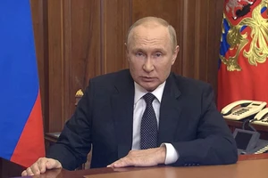 Tổng thống Nga Vladimir Putin phát biểu và công bố sắc lệnh động viên một phần trên truyền hình vào ngày 21-9-2022. Ảnh: REUTERS