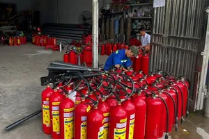 Đồng Nai: Tạm giữ 17.000 thiết bị chữa cháy không rõ nguồn gốc 